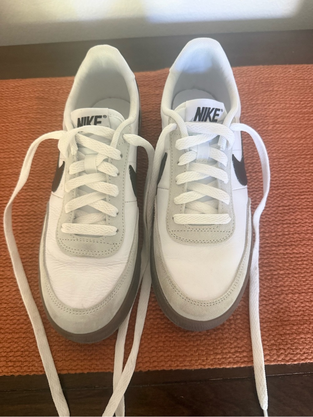 Nike Big kid killshot size 6